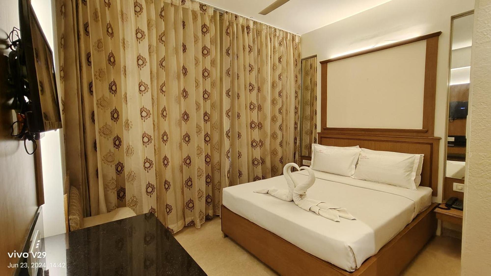 Hotel Roopa Maisur Dış mekan fotoğraf