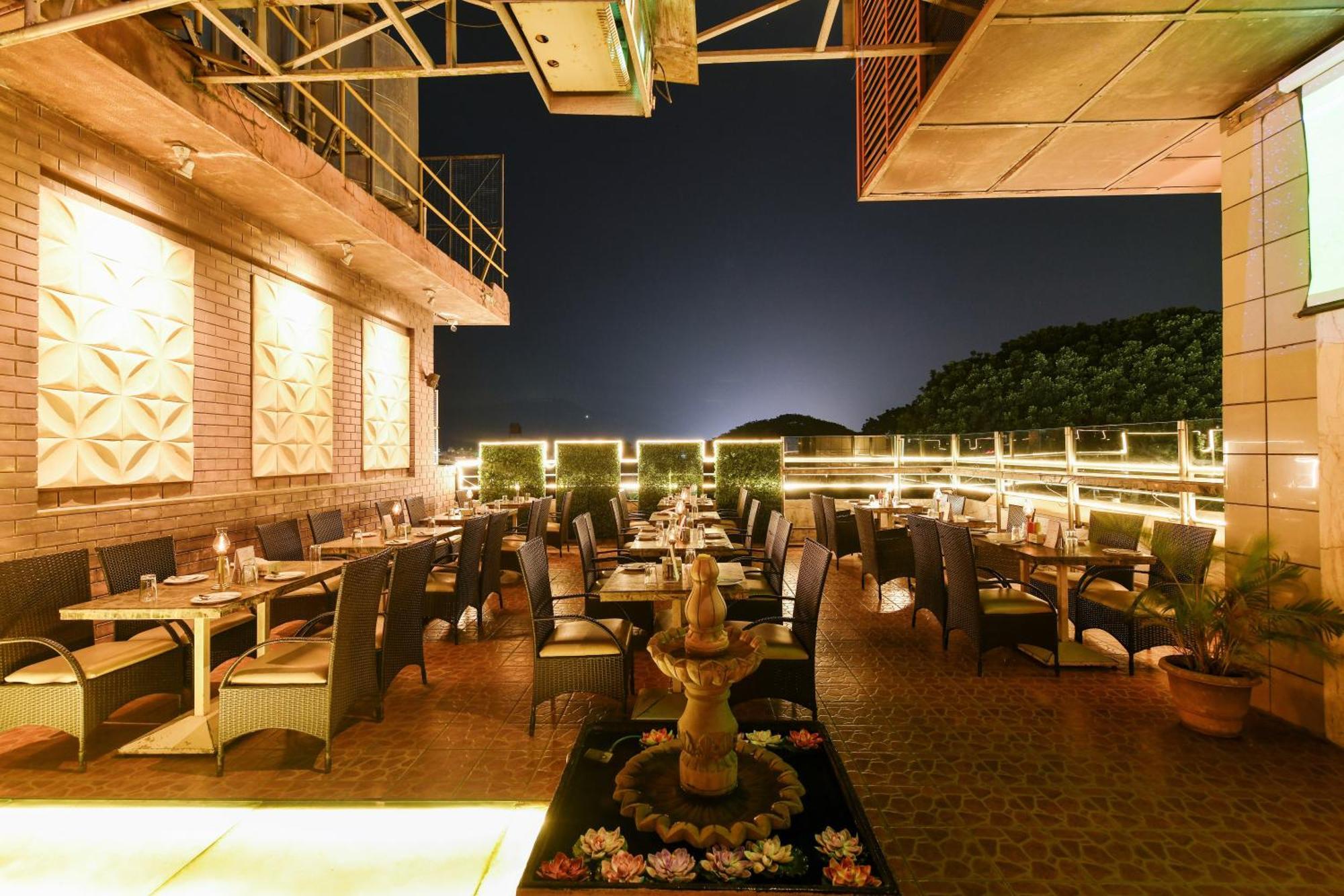 Hotel Roopa Maisur Dış mekan fotoğraf