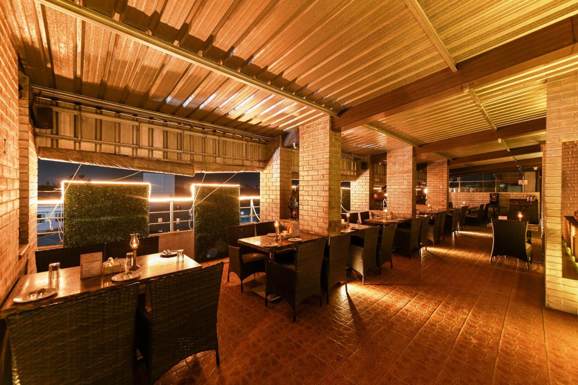 Hotel Roopa Maisur Dış mekan fotoğraf