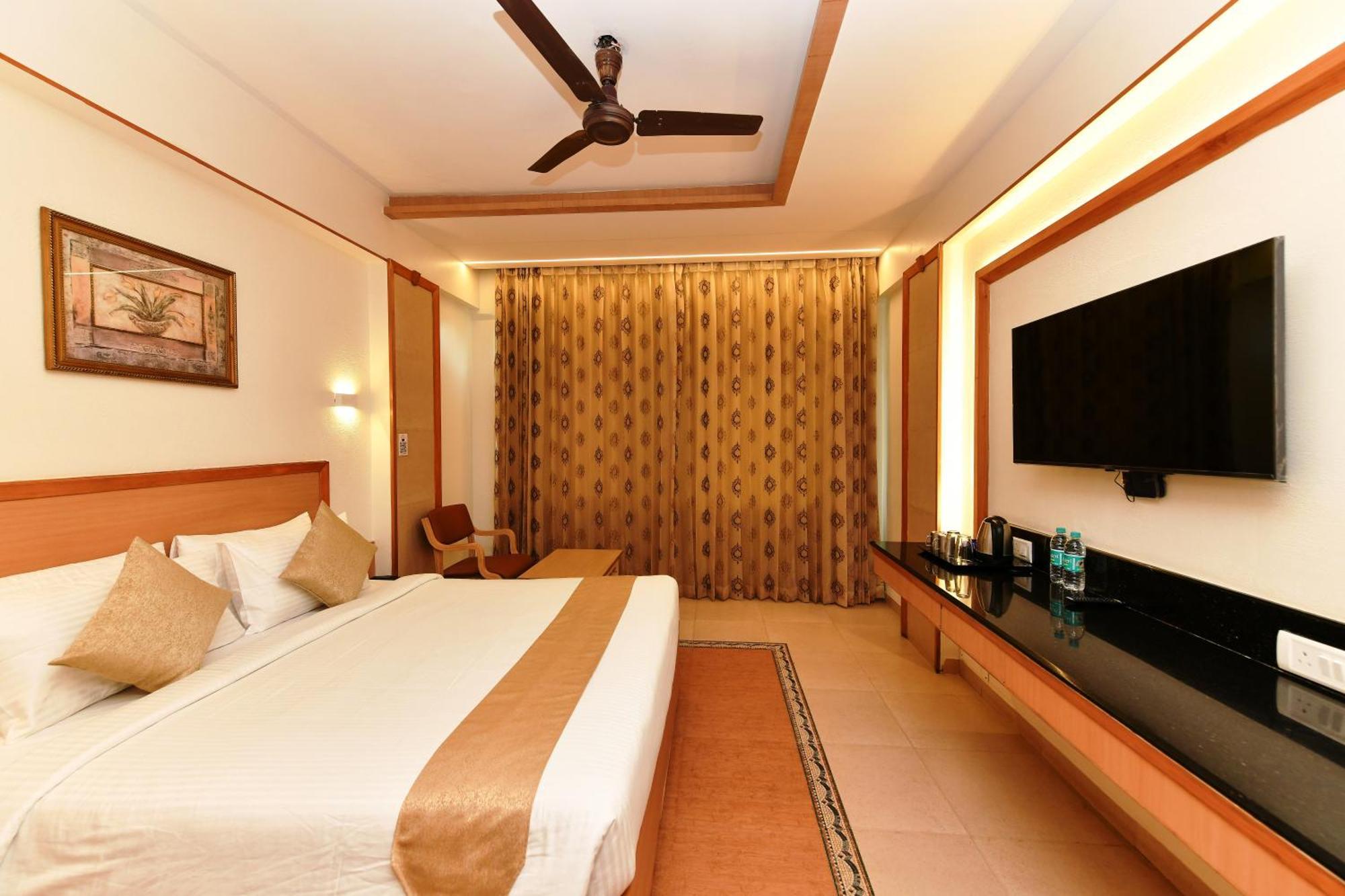 Hotel Roopa Maisur Dış mekan fotoğraf